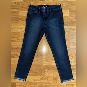 Old Navy Rockstar Super Skinny Ankle Jeans Dark Wash Women's Size 12 Raw Hem